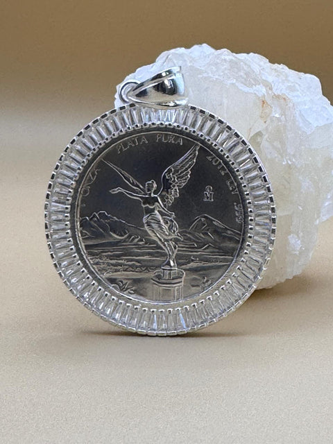 Elegant 925 Sterling Silver Coin & Bezel — Unique Statement Pendant