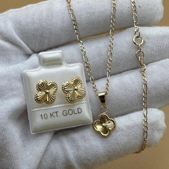 Lucky Clover 10K Gold Jewelry Set | Set De Suerte de 10K Oro