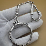 925 sterling silver keychain with a coin bezel /  925 Plata llavero con Bizel