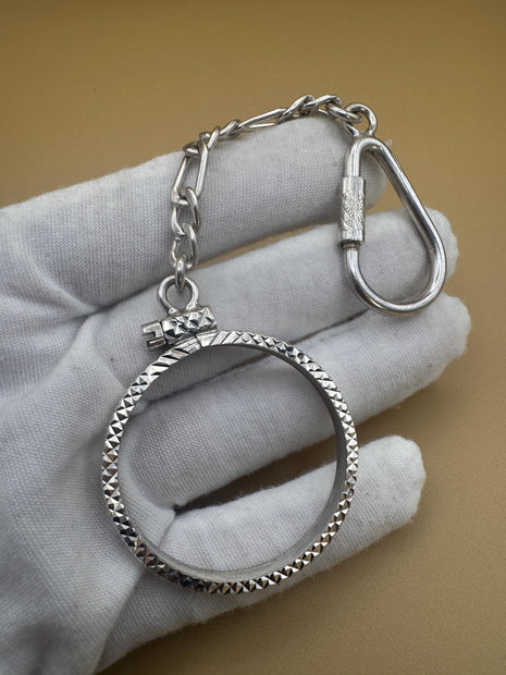 925 sterling silver keychain with a coin bezel /  925 Plata llavero con Bizel