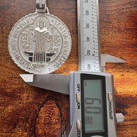 MEDALLA de San Benito en Plata de Ley 925.