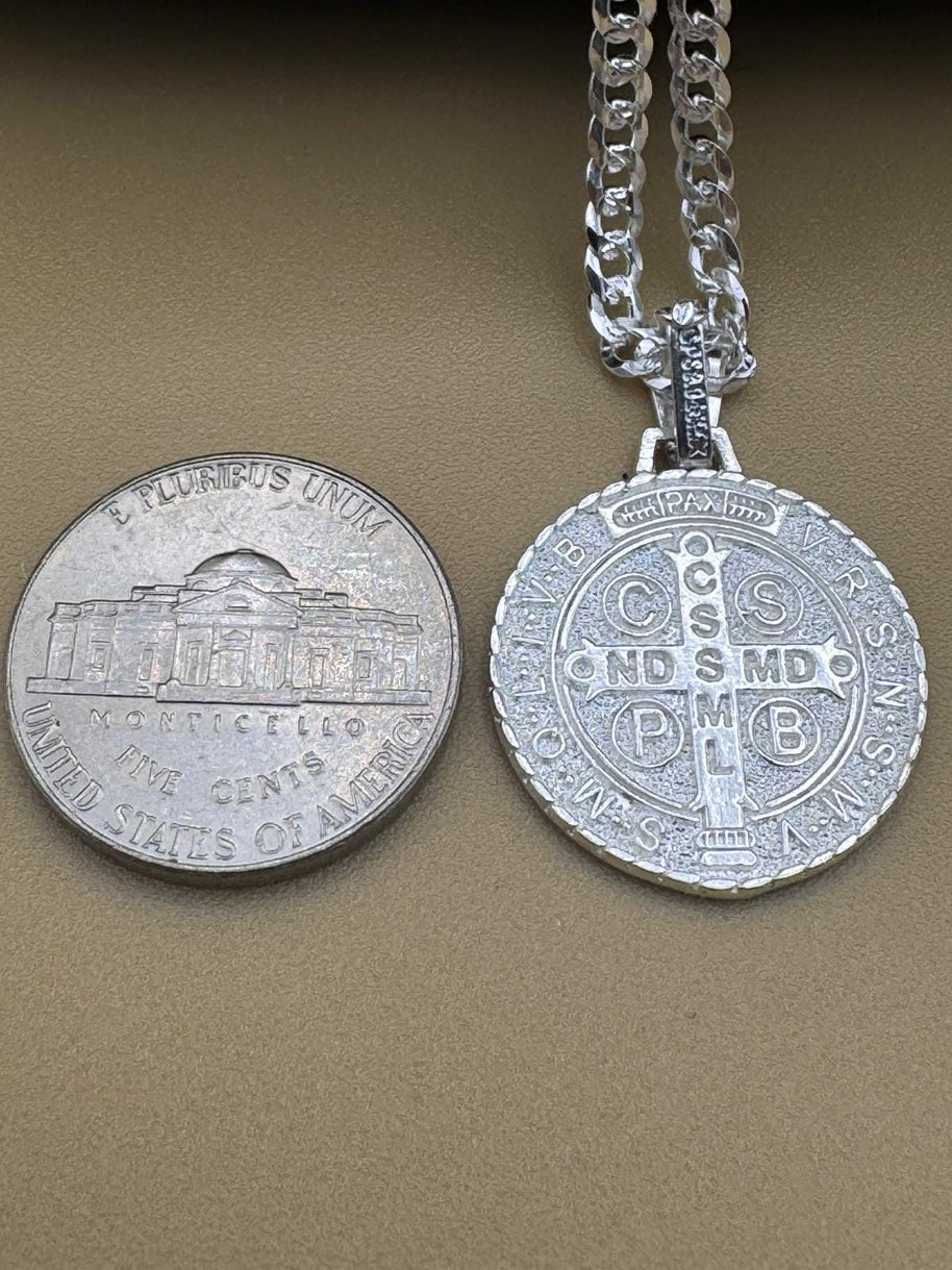 925 Sterling Silver St. Benedict the Protector | Plata 925 cadena con medalla San Benito Santo Protector