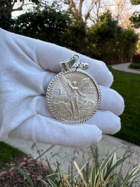 Colgante Centenario para hombre en plata 925, diseño del símbolo de la libertad