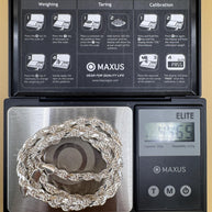 Elegant Italian 925 silver rope chain perfect for any occasion./Elegante cadena de plata italiana 925 Perfecta para cualquier ocasión