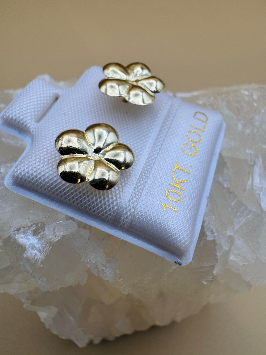10K Gold Flower Stud Earrings | Dainty Floral| Small Gold