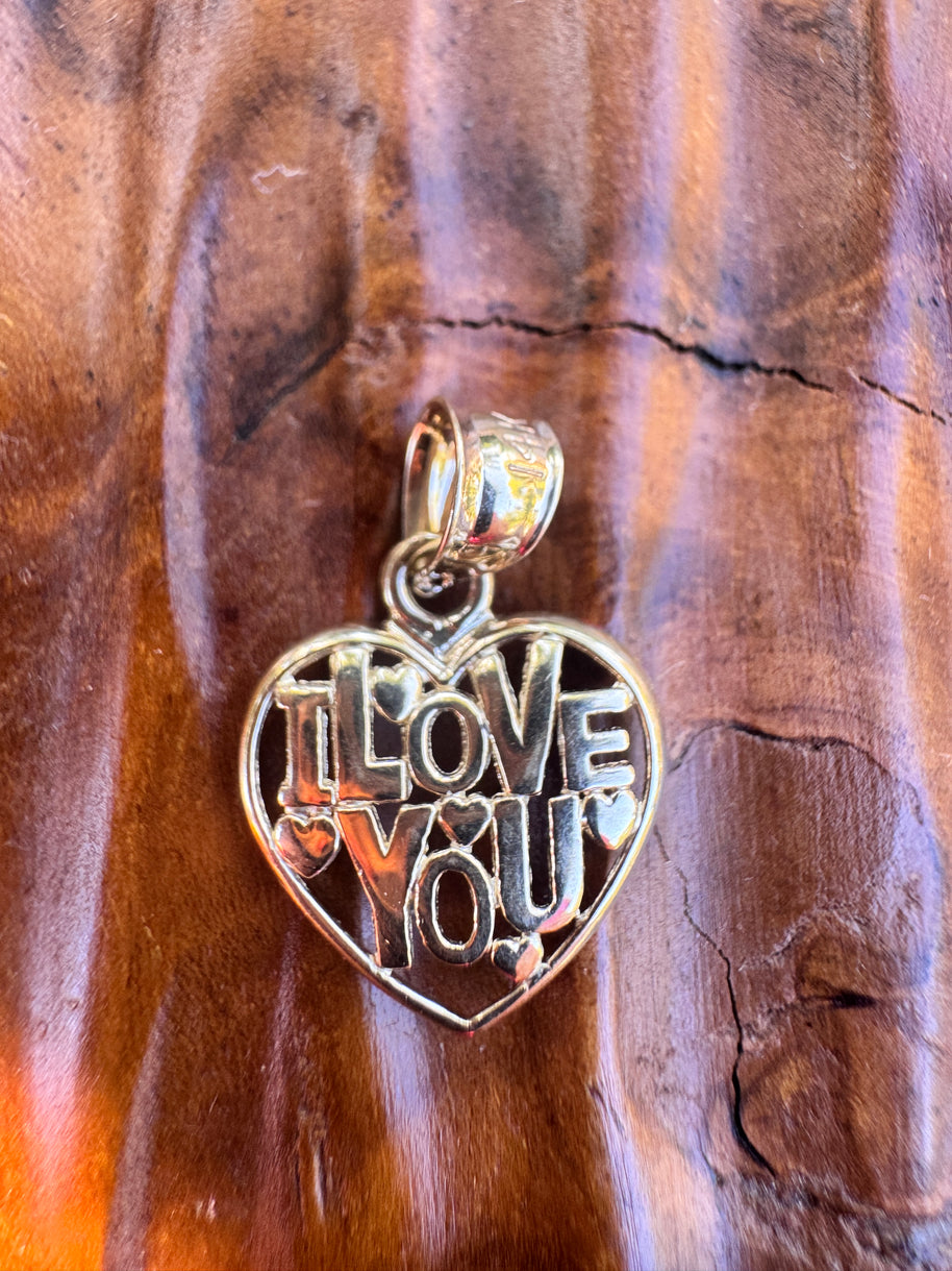 14K Petite Gold Love Heart Pendant