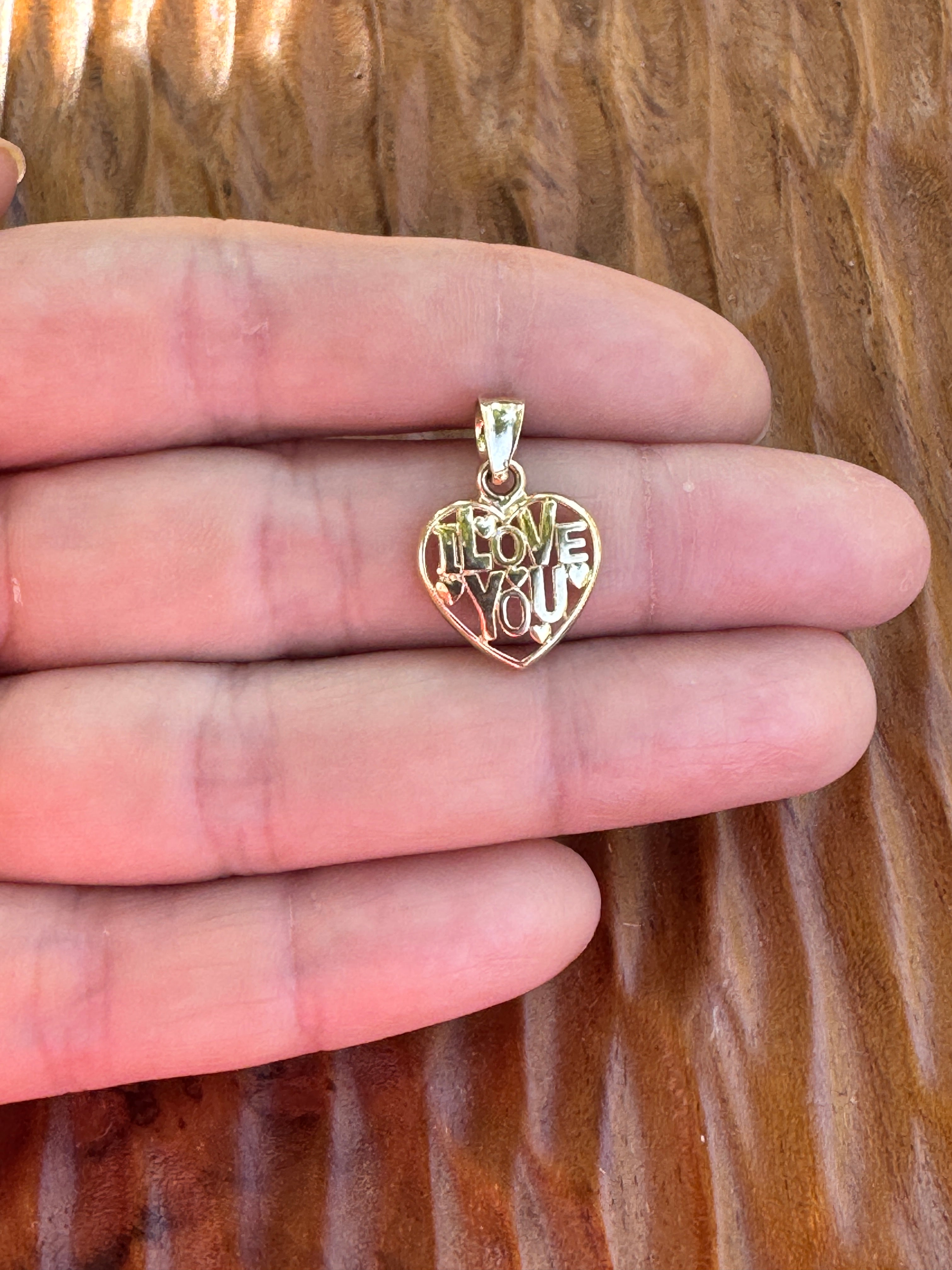 14K Petite Gold Love Heart Pendant