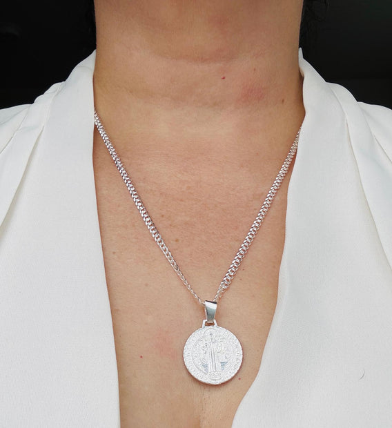 925 Sterling Silver St. Benedict the Protector | Plata 925 cadena con medalla San Benito Santo Protector