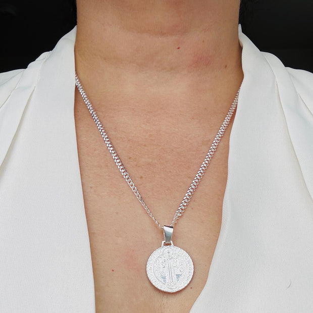925 Sterling Silver St. Benedict the Protector | Plata 925 cadena con medalla San Benito Santo Protector