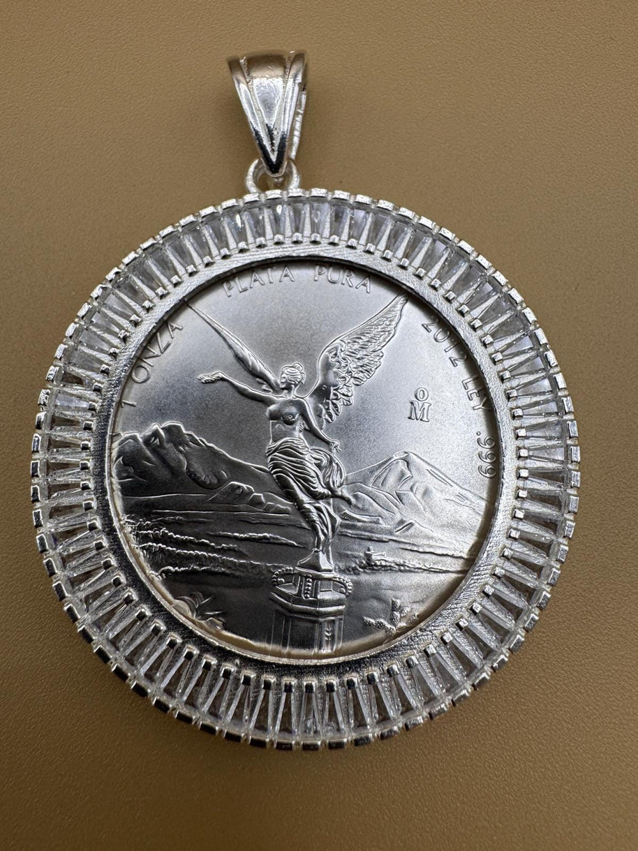 Elegant 925 Sterling Silver Coin & Bezel — Unique Statement Pendant