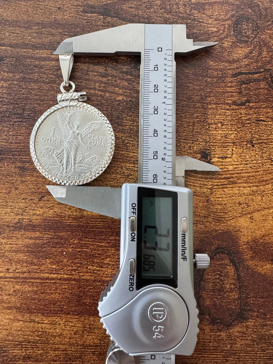 Colgante Centenario para hombre en plata 925, diseño del símbolo de la libertad